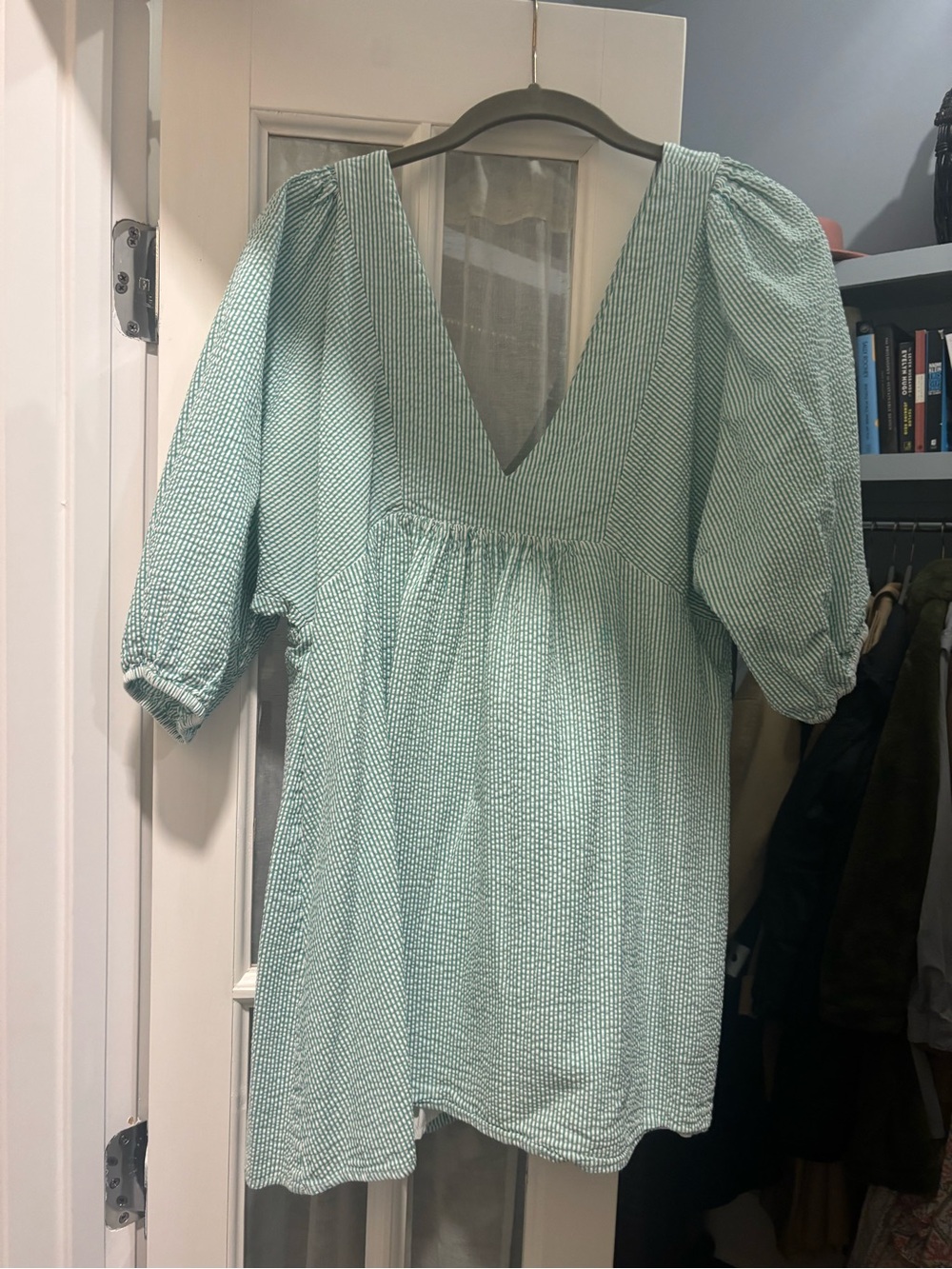 Urban Outfitters Mint Green V-Neck Puff Sleeve Tunic